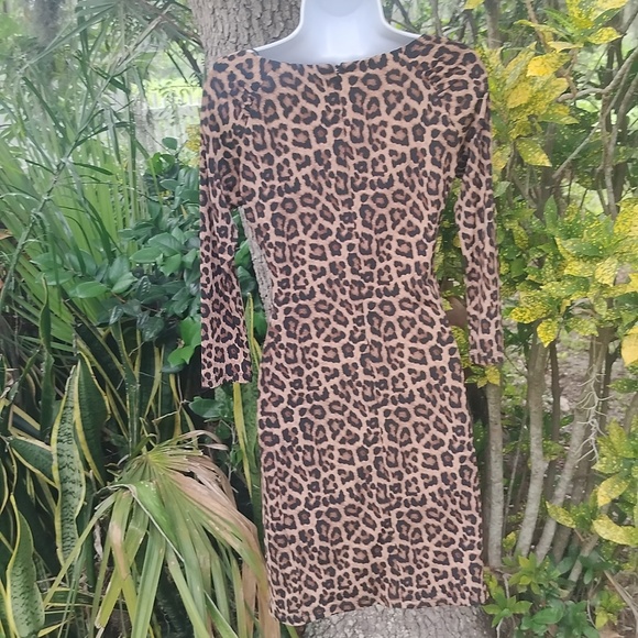 Michael Kors Leopard Print Midi Dress - Picture 6 of 6